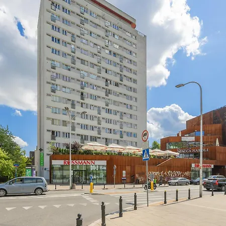 Apartman Ludna Overlooking The Center By The Vistula River By Renters Varsó